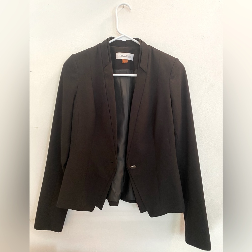 Calvin Klein black women’s blazer